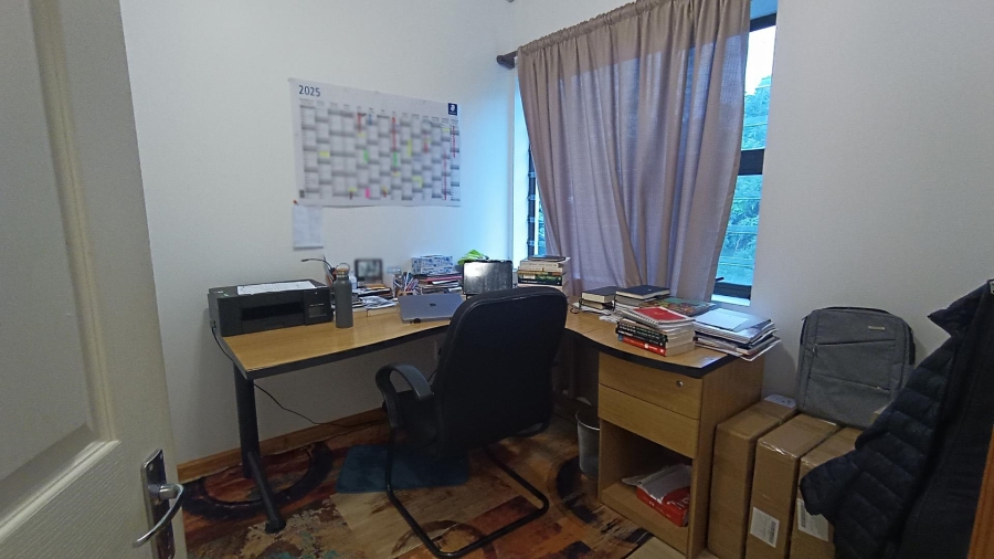 4 Bedroom Property for Sale in Pinelands Western Cape
